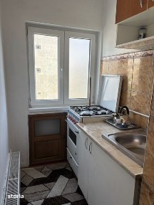 Proprietar, inchiriez garsoniera