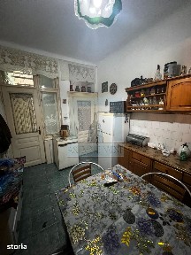 Apartament 3 camere, 98 mp utili - zona Centrul Istoric