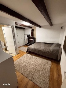 Casa de vanzare - proprietate cu teren generos de 2.800 mp, in Henig