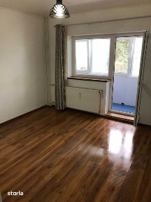 Particular vand apartament 3 camere zona Dristor