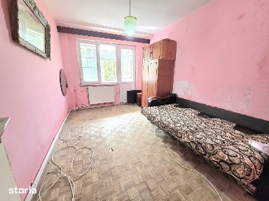 Apartament 4 camere,Hipodrom, etaj 2 sup 81 mp