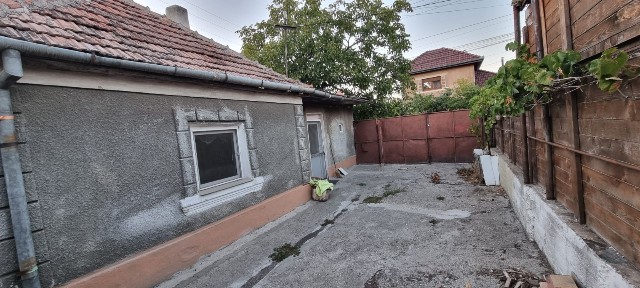 Vand casa Arad Bujac