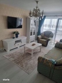 Apartament 3 camere, Radauti, zona 2 Voievozi
