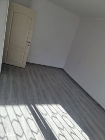 Garsoniera de vanzare, 28mp, Radauti, Zona ABC