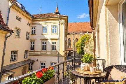 Casa cu 3 apartamente independente, locatie premium, aria Biserica Nea