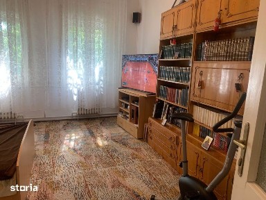 Casa individuala cu 3 imobile separate de vanzare in zona Iosefin