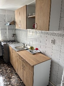 Apartament 2 camere de inchiriat zona Lipovei