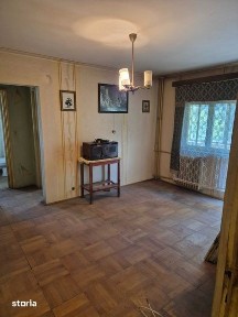 Vand apartament 2 camere, etaj 1, Calea Romanilor