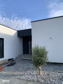 Casa individuala cu 4 camere si teren de 675 mp, zona Dumbravita