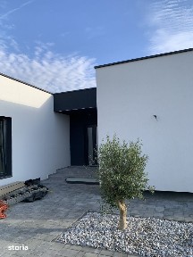 Casa individuala cu 4 camere si teren de 675 mp, zona Dumbravita