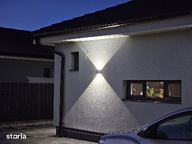 Casă de vânzare, 4 camere, curte împrejmuită