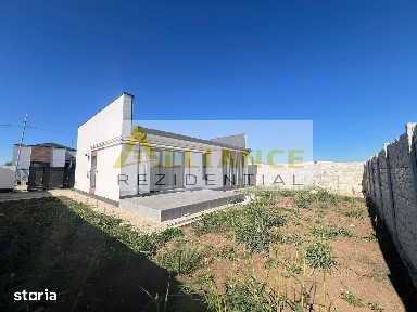 Casa individuala parter - 4 camere - STR.Miorita