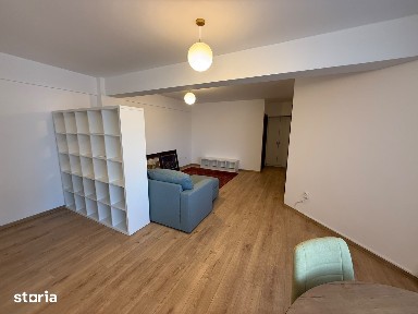 Inchiriere apartament, strada Bucuresti, zona Farmec + Garaj subteran