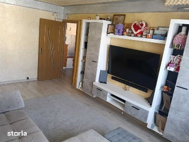 Apartament 3 cam decomandat de vânzare - Canta | 57 mp | Mobilat, util