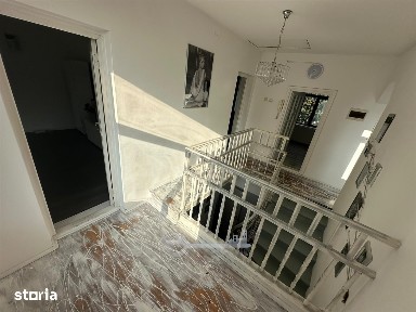 Proprietate reprezentativă în centrul Iașului - 258 mp utili și 512 m