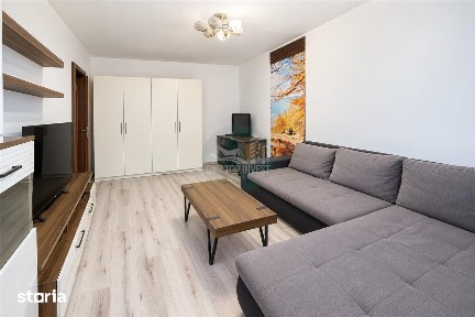 Apartament 2 camere decomandat balcon zona Mihai Viteazu