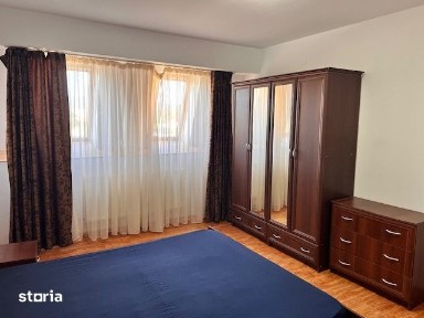 apartament 2 cam,balcon, parcare aproape de Shopping City