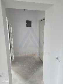 Garsonieră renovata 35 mp etaj 1 dispune de pivnita in zona Centrala