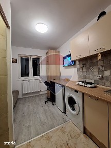Camera de camin de inchiriat | 12mp | Baie proprie | Str Lamaitei