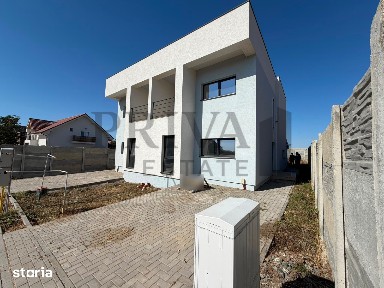 Duplex modern 4 camere, 3 bai, 108 mp, teren 300 mp, Giarmata