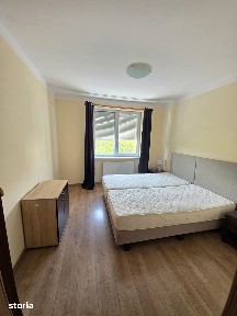 Proprietar, ofer spre închiriere apartament 3 camere, etaj 2, lift