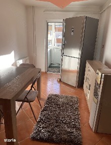 Apartament 2 camere decomandat, Et. 3/4 - Rovine, Borcanul cu Miere