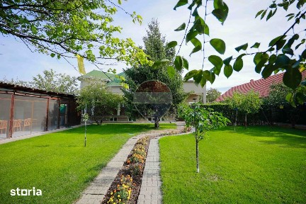 Casă în Stil Canadian, 6 camere, teren 795 mp, Sântandrei, de vânzare