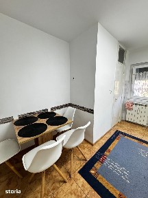 Apartament 3 camere de închiriat - Zona Decebal