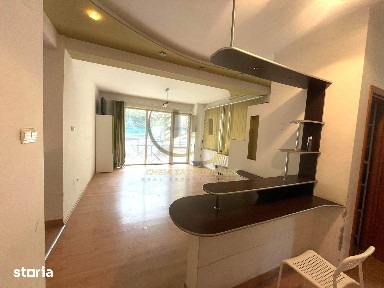 2 camere decomandat, 59 mp + balcon 24 mp, etaj 1, zona Trifoiului