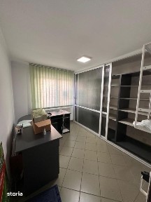 Spatiu comercial de inchiriat 45 mp, Radauti