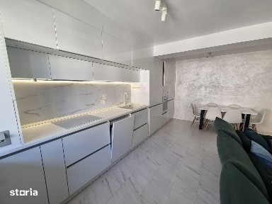 Apartament cu 2 camere, zona Iulius Mall