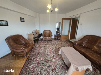 INCHIRIERE GARSONIERA SPATIOASA in zona Ultracentrala