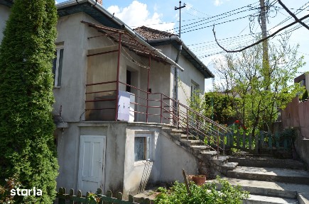 Casă de vânzare renovabilă | Gruia | Teren 380 mp | Front la 2 străzi