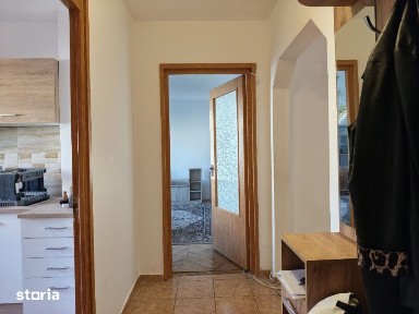 Apartament cu 4 camere 78 mp decomandat | Centrala Proprie | Zona Giro