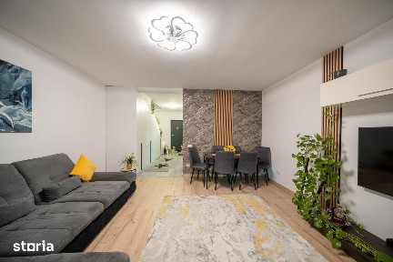 Casă înșiruită P+1+M, 5 camere, 3 băi, 135 mp utili - Strada Safirului