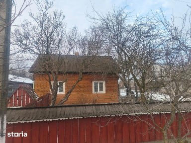 Casa de inchiriat + 5000mp teren, zona Horodnic de Jos, Radauti
