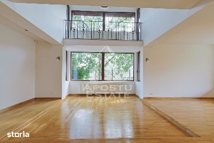 Casa moderna cu 6 camere in Dumbravita