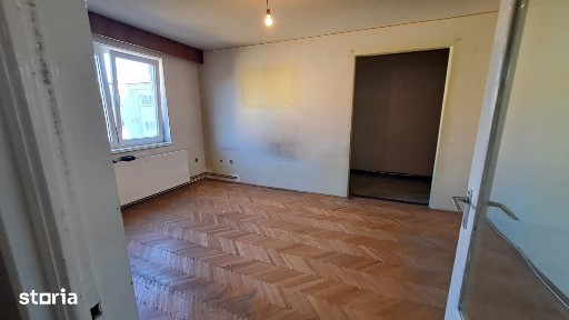 Bd. Bucuresti / Orange - apartament 2 camere etaj intermediar