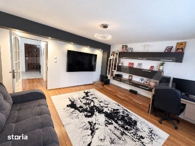 Apartament de 3 camere, 77.77 mp, zona Stefan cel Mare