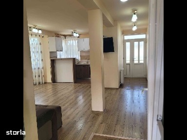 Casă Livezeni 815 mp teren, casa primitoare,la doar 5 minute de oraș.