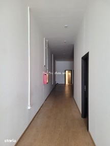 Spatiu birouri 200 mp, showroom, zona Metro Voluntari