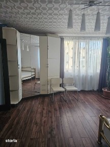 Inchiriez apartament la curte casa particulara pet friendly