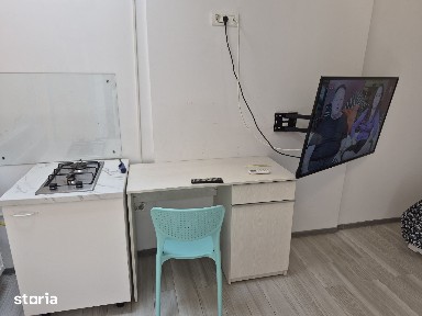 Studio mobilat, centrală gaz, AC, wi-fi, baie și bucătărie proprii