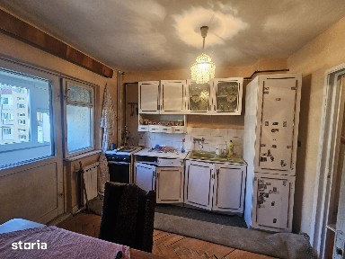 Apartament 2 camere, etaj 2, carpati 2