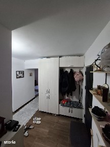 Apartament 2 camere la parter inalt zona Scolii 8
