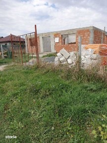 Casa si teren de vanzare in Limanu