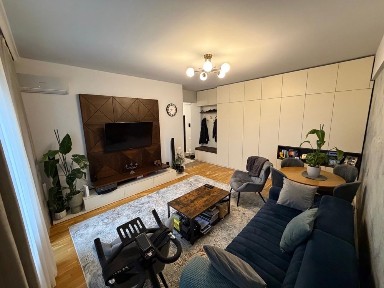 Vand apartament 2 camere