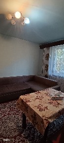 Vand / Apartament 3 camere / Zona Centrala / Magazin Crisul / ET 2