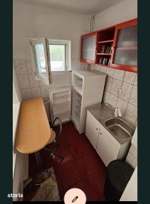 Inchiriez chirie garsoniera apartament cu o camera Beius str Bihorului