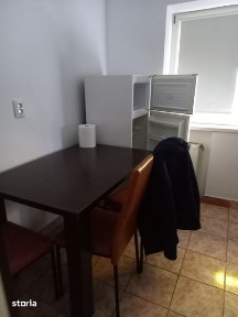 De inchiriat apartament 2 camere tipQ